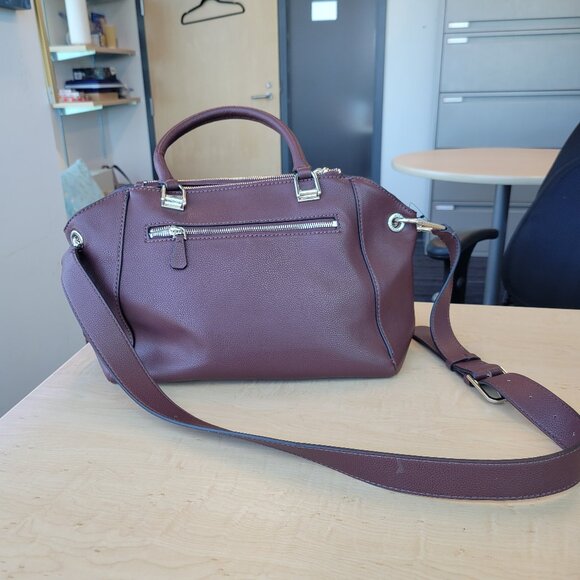 GUESS Women's Lila Status Satchel Bag - Picture 3 of 14